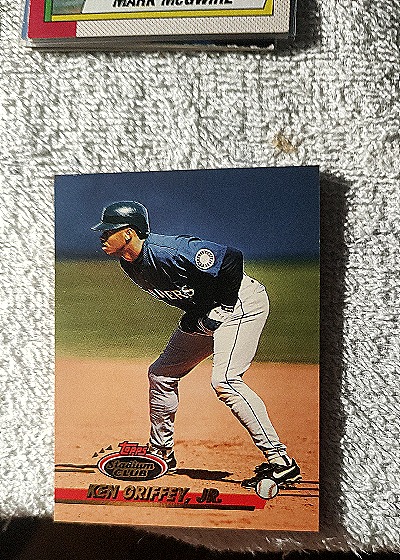 1993 Topps Stadium Club #707 Ken Griffey Jr. — front