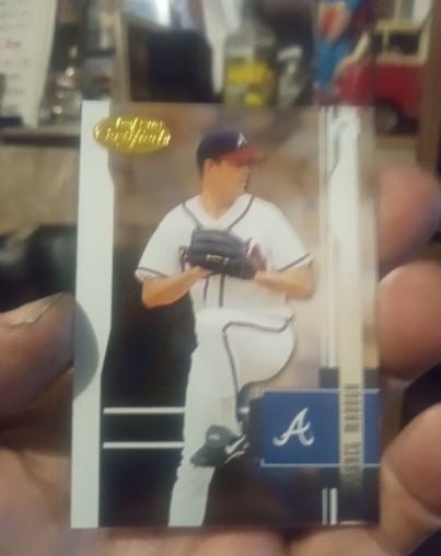 2003 Leaf Certified Materials #LC2 Greg Maddux — front