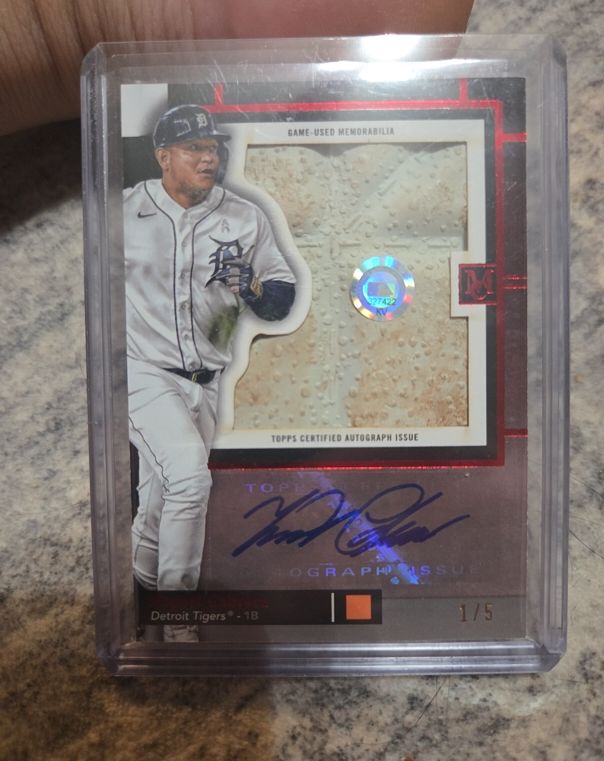 2024 Topps Museum Collection #1 Miguel Cabrera — front