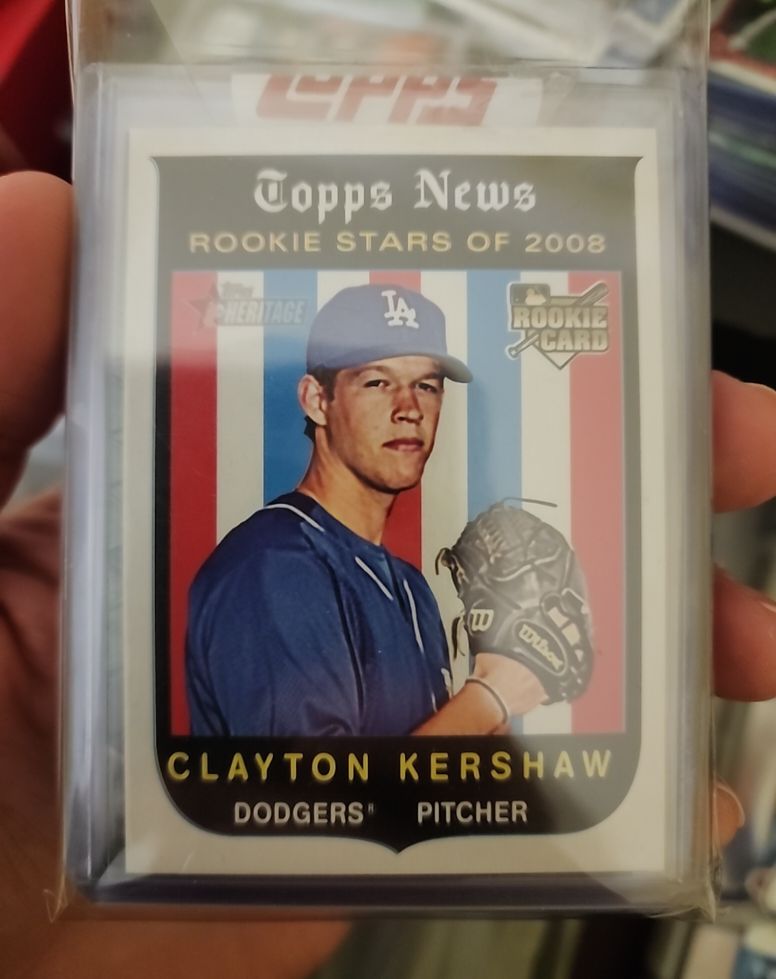 2008 Topps Heritage #595 Clayton Kershaw Rookie Card — front