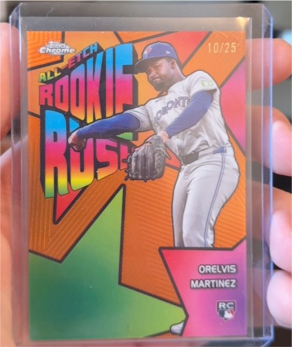 2025 Topps Chrome #CERR-17 Orelvis Martinez All-Etch Rookie Rush — front