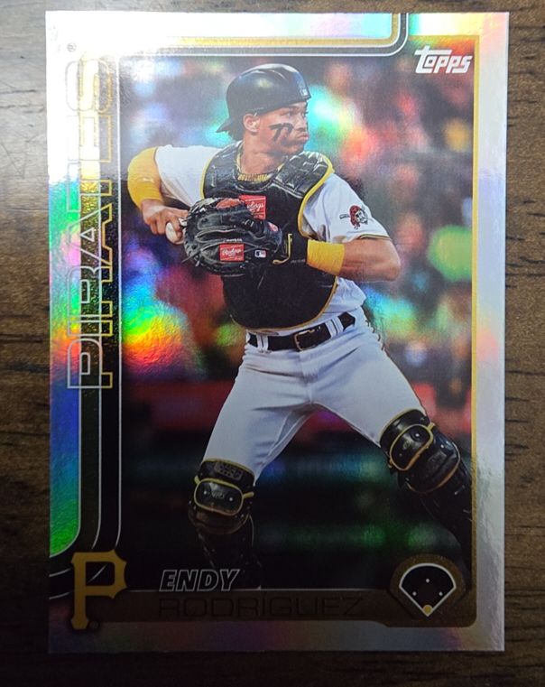 2025 Topps Series 2 #564 Endy Rodriguez — front