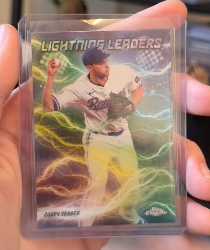 2025 Topps Chrome Lightning Leaders #LL-9 Corey Seager — front