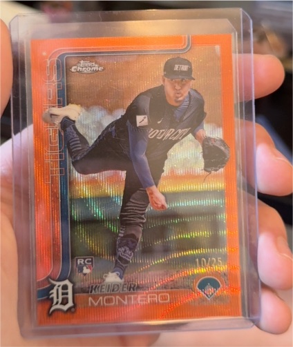 2025 Topps Chrome #7 Keider Montero — front