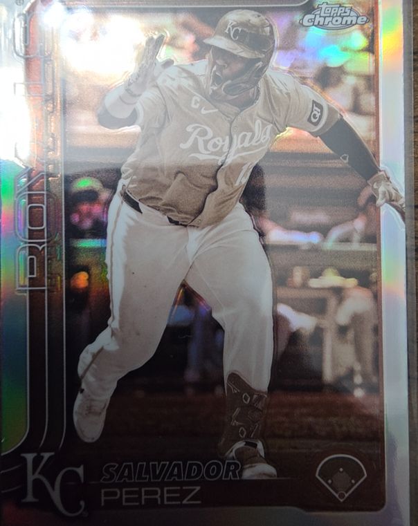 2025 Topps Chrome #114 Salvador Perez — front