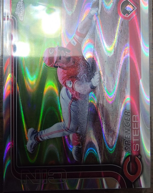 2022 Topps Chrome #CIN Spencer Steer — front