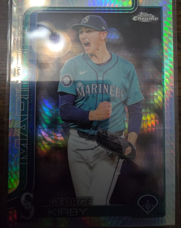 2025 Topps Chrome #223 George Kirby — front