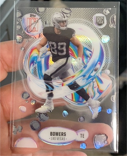 2024 Topps Signature Class #F-6 Brock Bowers Fluidity — front