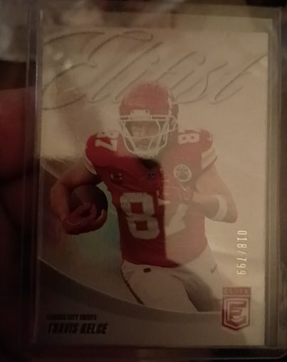 2025 Panini Donruss Elite Elitist #7 Travis Kelce — front
