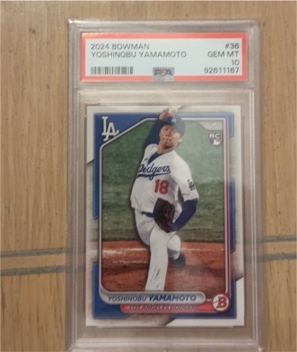 2024 Bowman #36 Yoshinobu Yamamoto Rookie Card — front