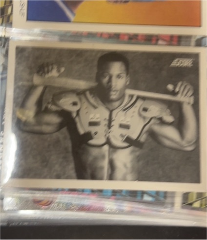 1990 Score #697 Bo Jackson — front