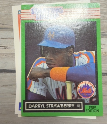 1989 Kenner Starting Lineup #18 Darryl Strawberry — front