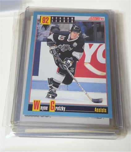 1992 Score #412 Wayne Gretzky Season Leader Assists — front