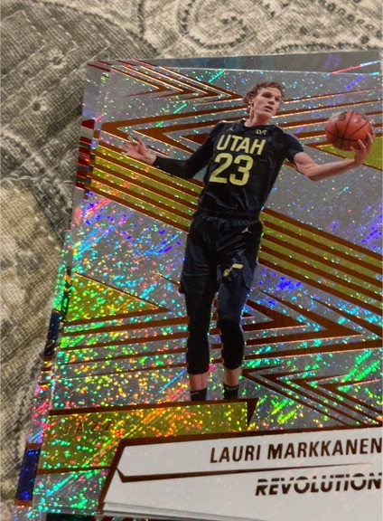 2024-25 Panini Revolution #66 Lauri Markkanen — front