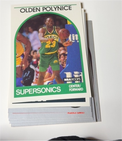 1989-90 NBA Hoops #152 Olden Polynice — front