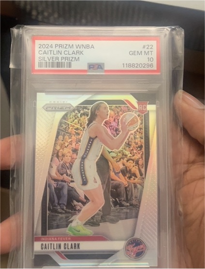 2024 Panini Prizm WNBA #22 Caitlin Clark Silver Prizm — front
