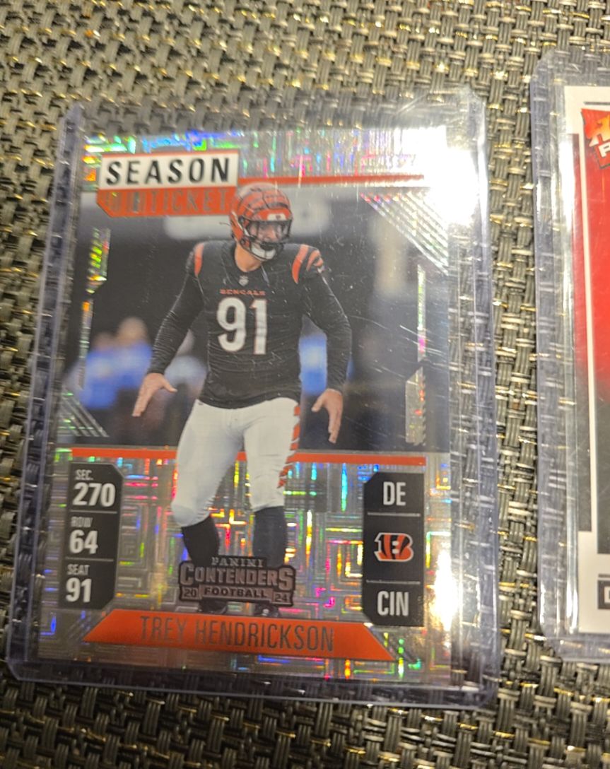 2024 Panini Contenders Season Ticket #19 Trey Hendrickson — front