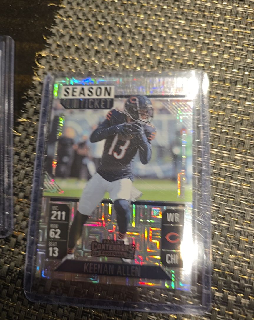 2024 Panini Contenders Season Ticket Mojo #17 Keenan Allen — front