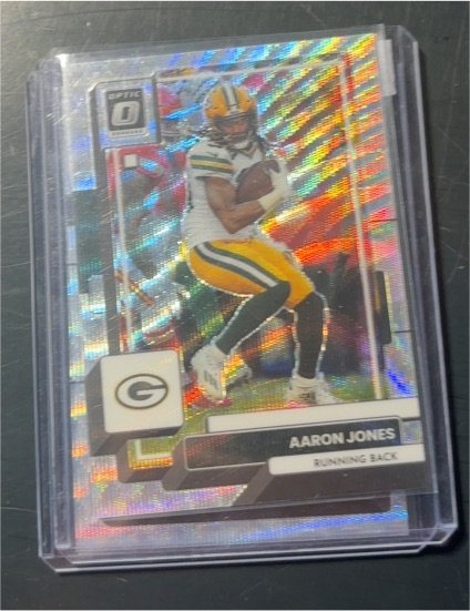 2022 Donruss Optic #71 Aaron Jones — front
