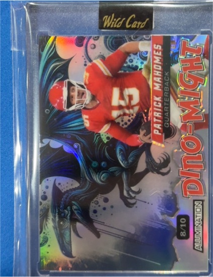 2024 Wild Card Alumination #8/10 Patrick Mahomes Dino-Might — front