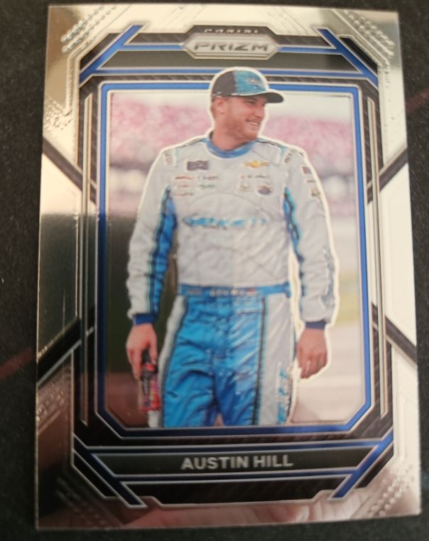 2023 Panini Prizm #23 Austin Hill — front