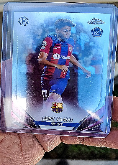 2023-24 Topps Chrome UEFA Club Competitions #64 Lamine Yamal RC — front