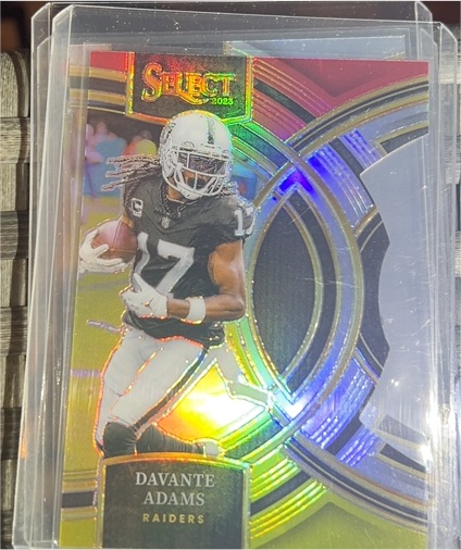 2023 Panini Select Premier Level #182 Davante Adams — front