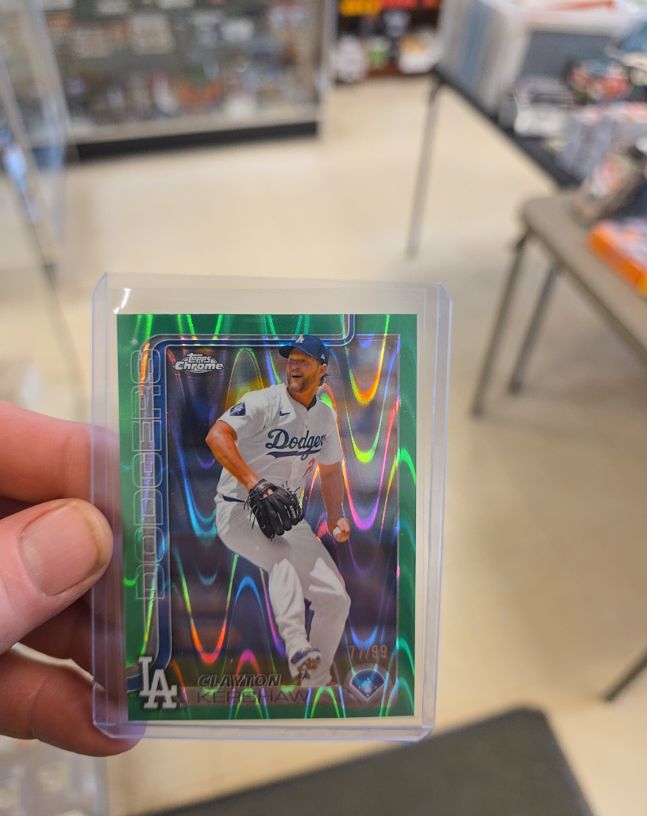 2025 Topps Chrome #88 Clayton Kershaw — front