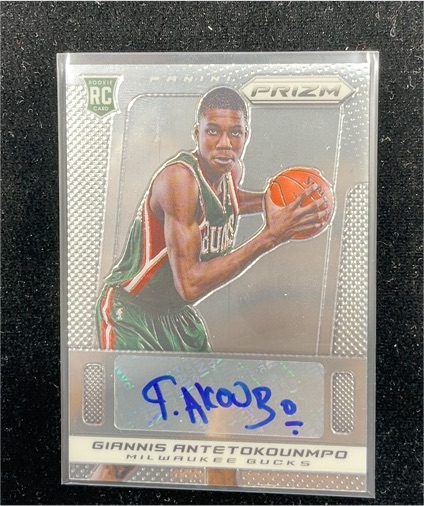 2013-14 Panini Prizm #33 Giannis Antetokounmpo — front