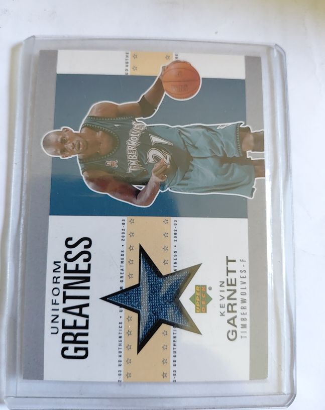 2002 Upper Deck Uniform Greatness Kevin Garnett — front