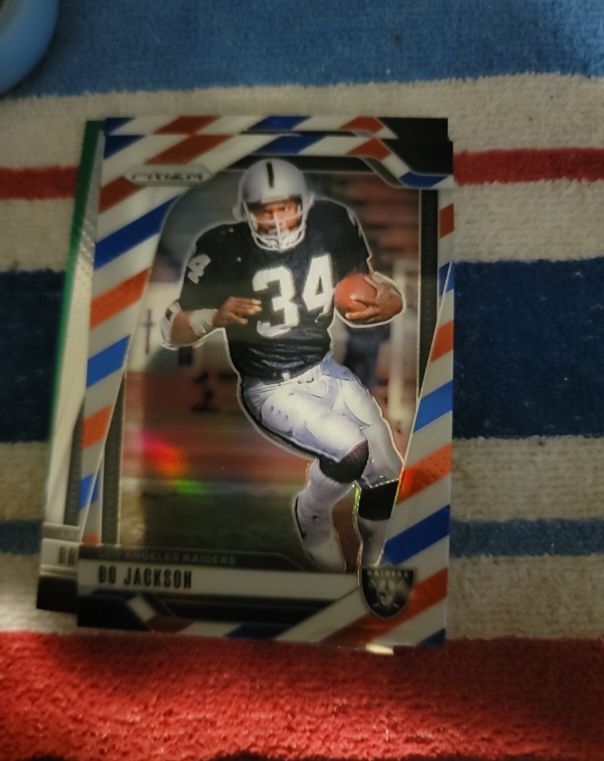 2024 Panini Prizm #154 Bo Jackson — front