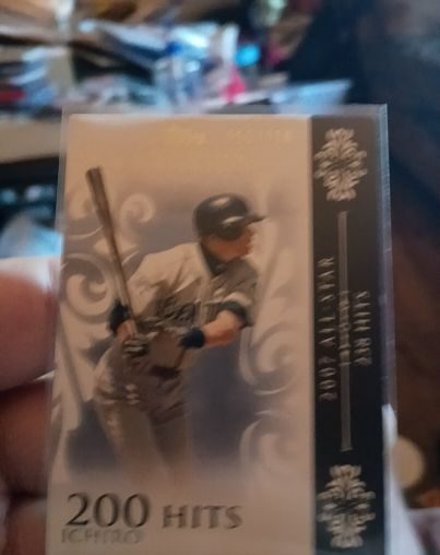 2008 Topps Moments & Milestones #63 Ichiro Suzuki — front