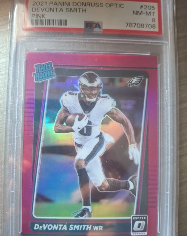 2021 Panini Donruss Optic #205 DeVonta Smith — front