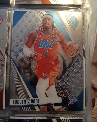 2023-24 Panini Phoenix #139 Luguentz Dort — front