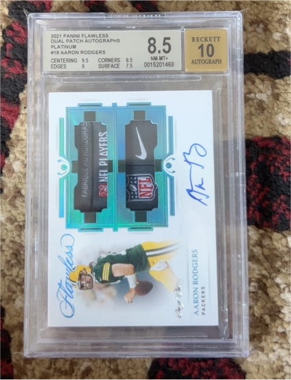 2021 Panini Flawless Dual Patch Autographs Platinum #19 Aaron Rodgers — front