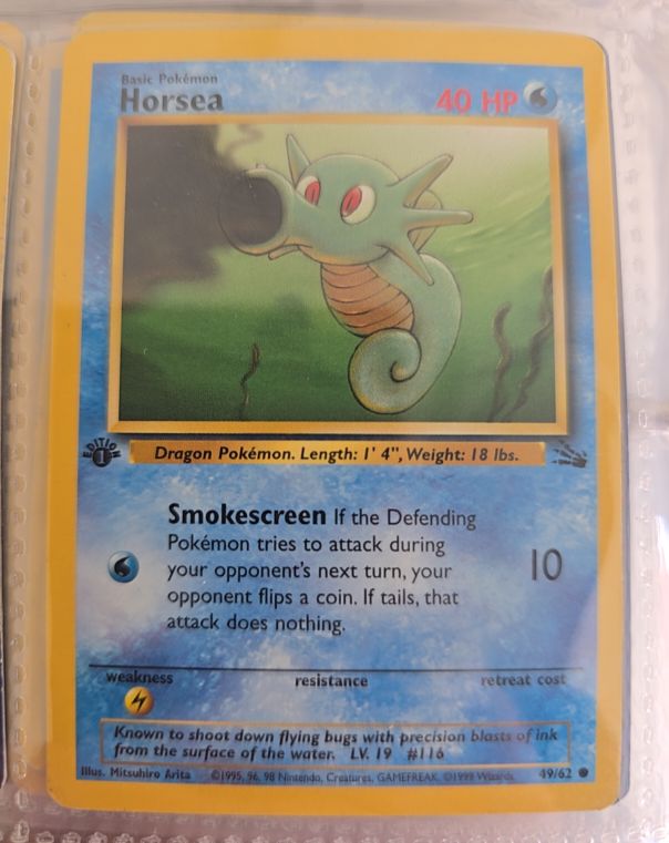 1999 Pokémon Fossil #49 Horsea — front
