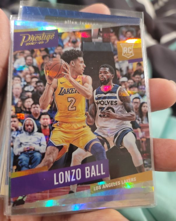 2017-18 Panini Prestige #152 Lonzo Ball Rookie Card — front