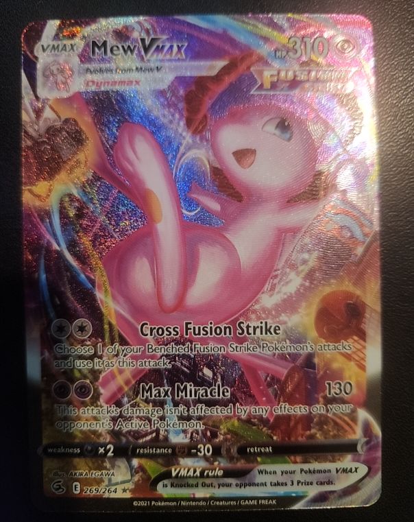 2021 Pokémon SWSH08: Fusion Strike #269 Mew VMAX Alternate Art Secret Rare — front