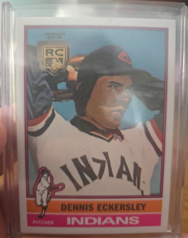 1976 Topps #98 Dennis Eckersley Rookie Card Cleveland Indians — front