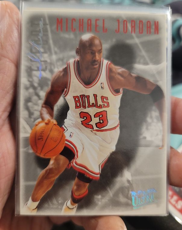 1996-97 Fleer Ultra #143 Michael Jordan — front