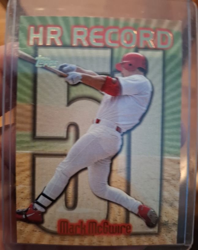 1999 Topps #220 Mark McGwire HR Record — front