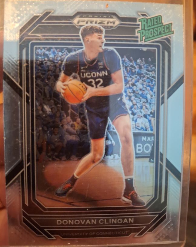 2023-24 Panini Prizm Draft Picks Rated Prospect #8 Donovan Clingan — front