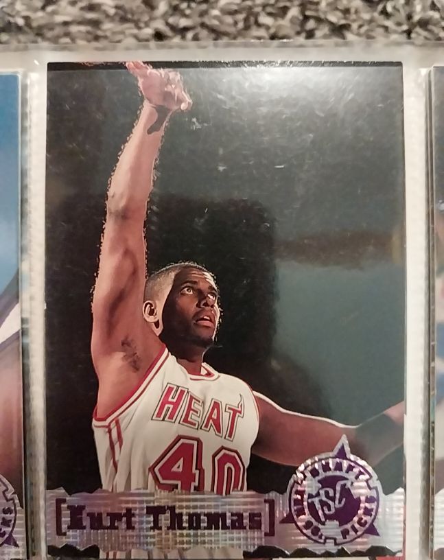 1995-96 Topps Stadium Club #342 Kurt Thomas — front