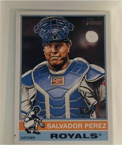 2025 Topps Heritage #21 Salvador Perez — front