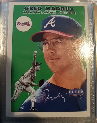 2000 Fleer Tradition #57 Greg Maddux Atlanta Braves — front