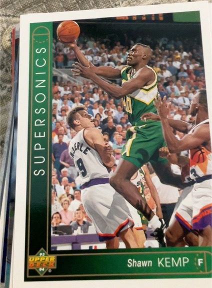 1993-94 Upper Deck #305 Shawn Kemp Seattle Supersonics — front