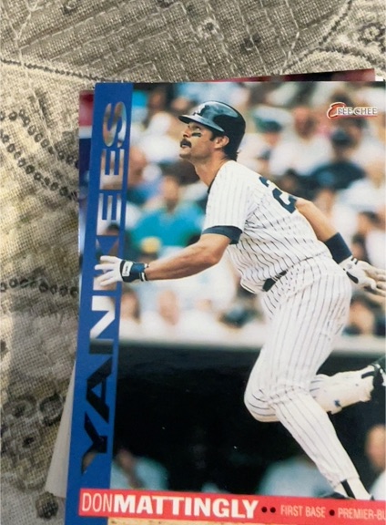 1994 O-Pee-Chee #54 Don Mattingly — front