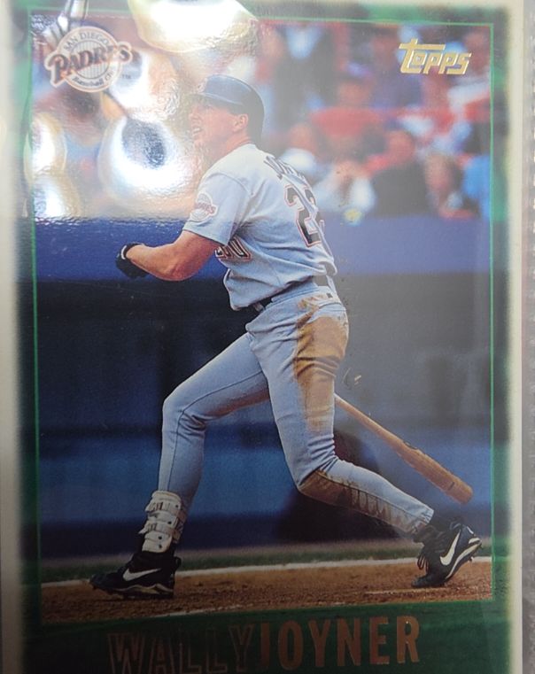 1997 Topps #132 Wally Joyner — front