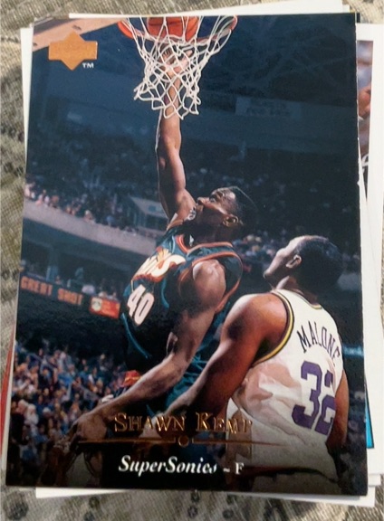 1995-96 Upper Deck #222 Shawn Kemp Seattle SuperSonics — front