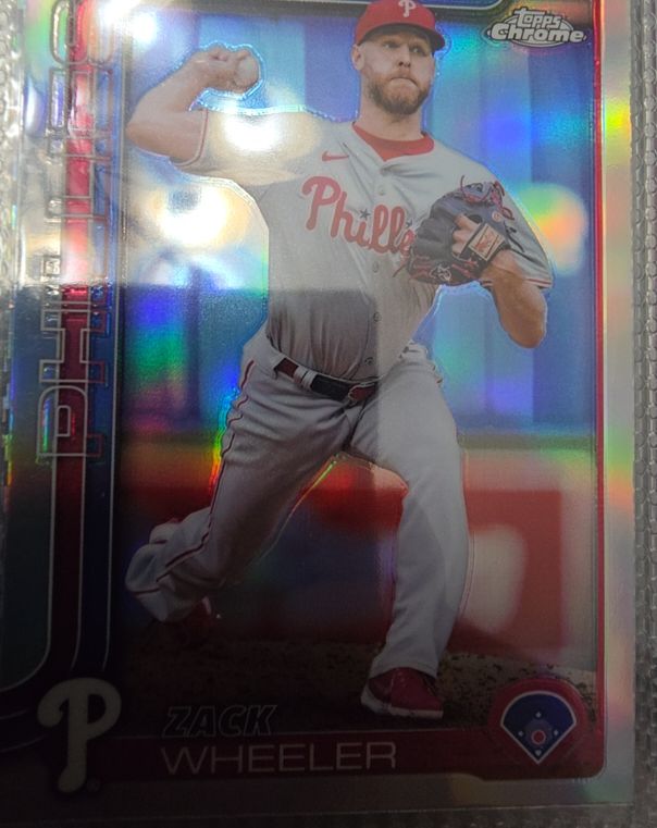 2025 Topps Chrome #218 Zack Wheeler — front